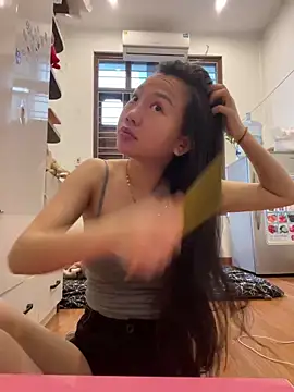 Miumieu2 online show from 28, 2, 2026