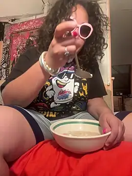 Snapshot of BunnyYT chatting on 17, 5, 2026 BunnyYT online show from 17, 5, 2026