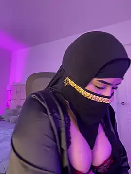 Yasmin cute online show from 9, 7, 2026
