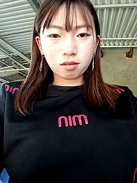 Xuka-xx online show from 12, 4, 2026