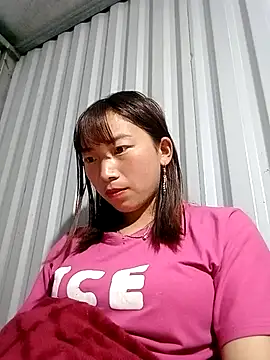 Xuka-xx online show from 25, 2, 2026