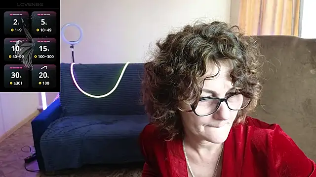 Miss Amberr online show from 8, 4, 2026