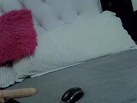 Candy19921 online show from 28, 2, 2026