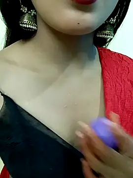 CuteShruti online show from 14, 4, 2026