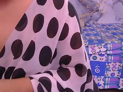 Aayesha-queen online show from 12, 5, 2026
