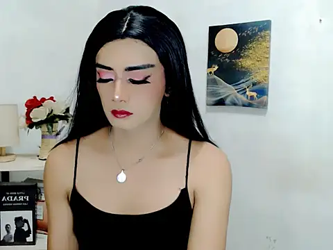 Queeny Cassandra online show from 28, 3, 2026