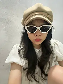 Nancyk6 online show from 12, 4, 2026