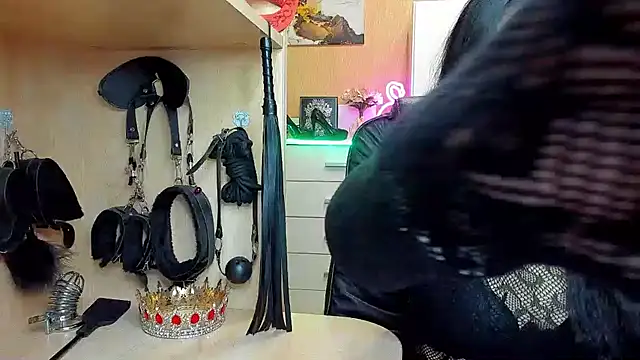 KristiTopxx online show from 5, 4, 2026