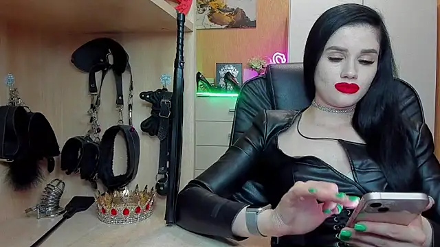KristiTopxx online show from 10, 6, 2026