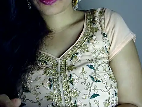 Neha Sharma2 online show from 21, 4, 2026