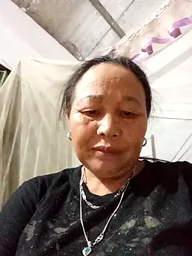 heesuu11 online show from 21, 4, 2026