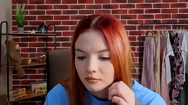 LauraaStokes online show from 10, 3, 2026