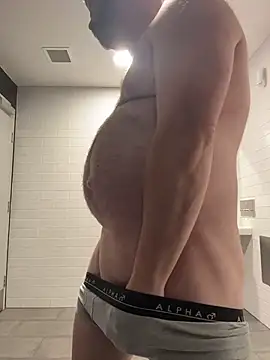 chubbylittlesecret online show from 3, 7, 2026