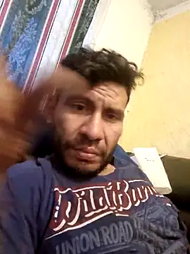 Snapshot of boyp3netrat0r chatting on 5, 5, 2026 boyp3netrat0r online show from 5, 5, 2026