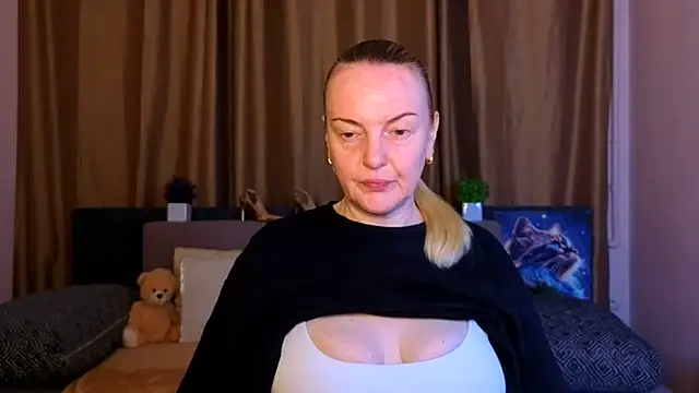 Bella soulmate online show from 23, 6, 2026