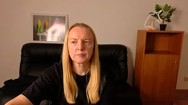 Bella soulmate online show from 24, 7, 2026