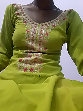 Karishma 88 online show from 25, 2, 2026