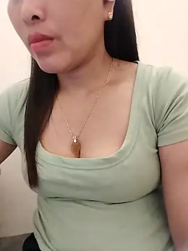 01 ANNA 01 online show from 12, 4, 2026