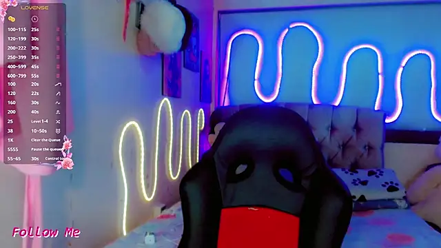 Alisson Taylor 1 online show from 24, 2, 2026