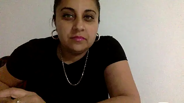 I amXenox online show from 7, 4, 2026