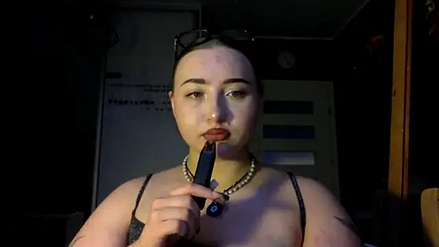 Snapshot of AriaWet chatting on 1, 7, 2026 AriaWet online show from 1, 7, 2026