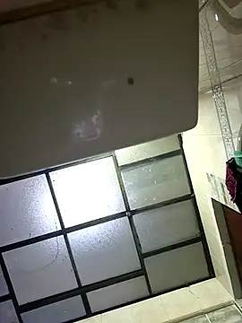 IrisBound online show from 14, 4, 2026