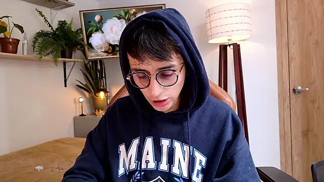 Sr evann online show from 10, 4, 2026