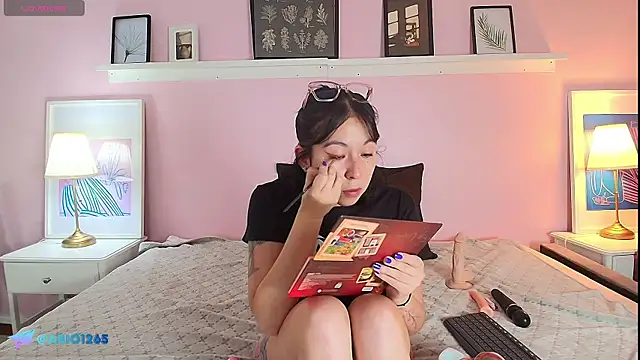 Abigailladyy online show from 10, 6, 2026