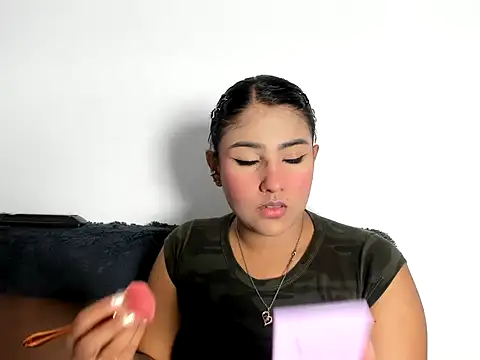 Snapshot of TatyGomez_ chatting on 28, 5, 2026 TatyGomez online show from 28, 5, 2026