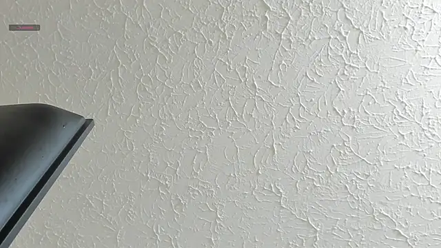 KissMeSara online show from 23, 4, 2026