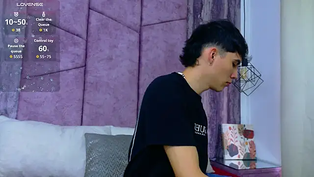 AronTawers online show from 20, 4, 2026