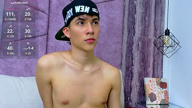 AronTawers online show from 22, 4, 2026