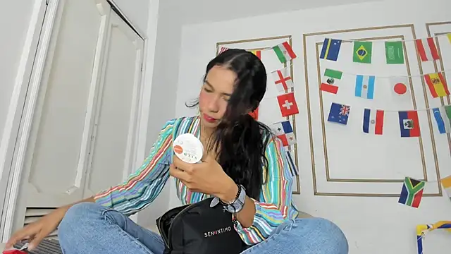 emily gaviria1 online show from 29, 6, 2026