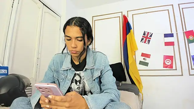 emily gaviria1 online show from 14, 6, 2026