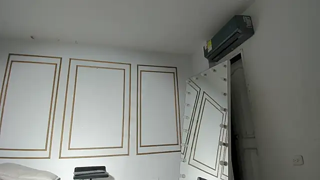 emily gaviria1 online show from 19, 3, 2026