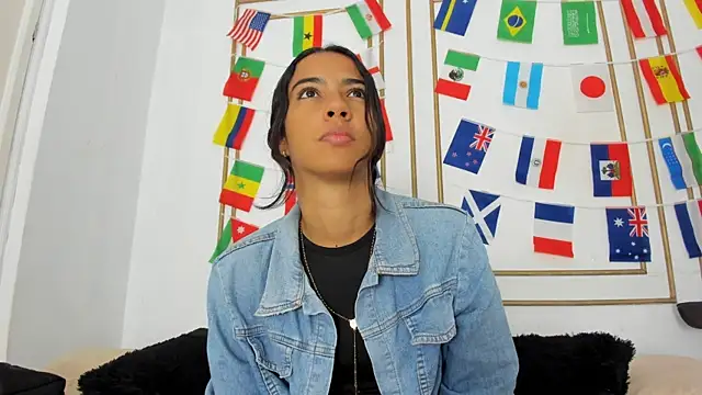 emily gaviria1 online show from 15, 7, 2026
