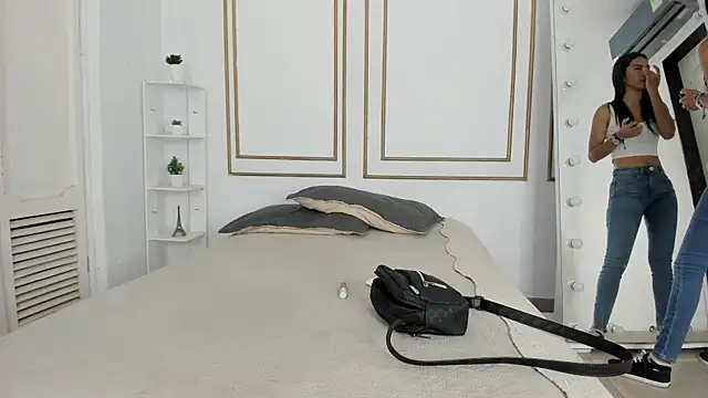 emily gaviria1 online show from 3, 3, 2026