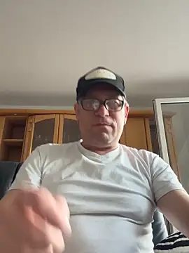 Marco1975Le online show from 5, 3, 2026