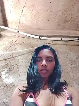 Snapshot of valentina_gomez1 chatting on 25, 5, 2026 valentina gomez1 online show from 25, 5, 2026