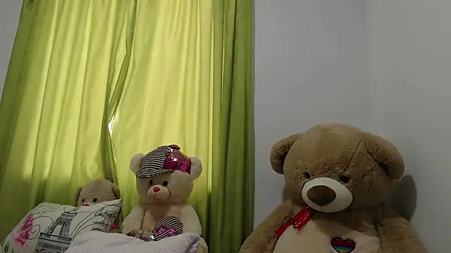 saraa ramirez online show from 21, 4, 2026