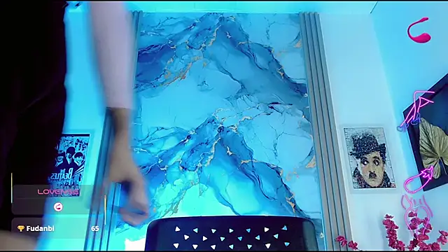 madison mujica  online show from 9, 4, 2026