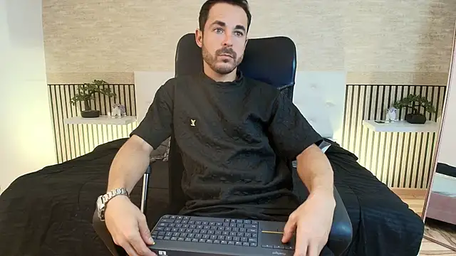 Adams Sanz online show from 11, 4, 2026