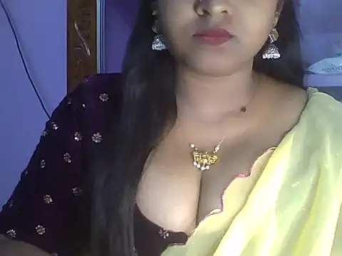 Snapshot of Tamil_Kuttyma chatting on 1, 6, 2026 Tamil Kuttyma online show from 1, 6, 2026