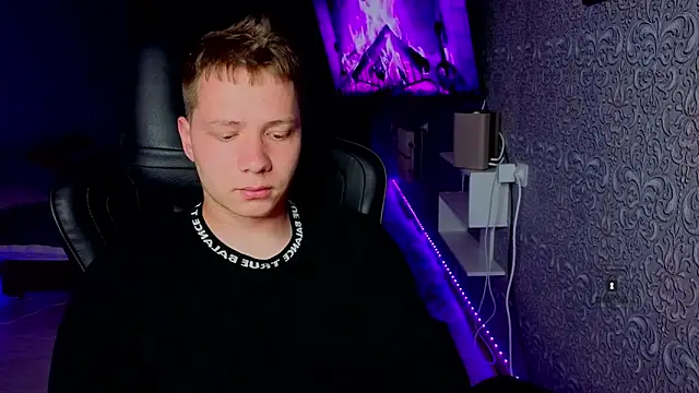 Karl Night  online show from 17, 5, 2026