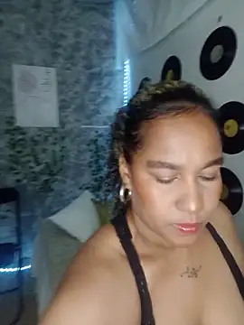 medusafox  online show from 10, 5, 2026