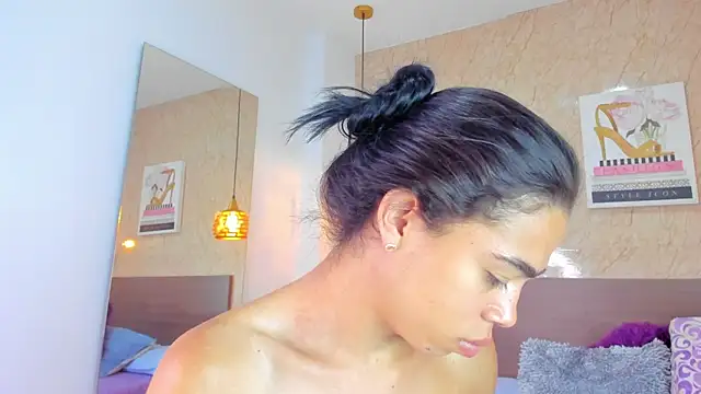 Miia03 online show from 13, 4, 2026