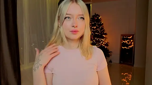 ChristinBland online show from 28, 2, 2026