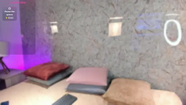 Snapshot of mell_muller chatting on 6, 6, 2026 mell muller online show from 6, 6, 2026