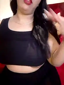 Snapshot of madleen_Mm chatting on 22, 7, 2026 madleen Mm online show from 22, 7, 2026