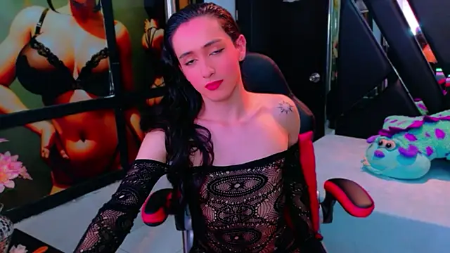 Ivony Giselle online show from 14, 4, 2026